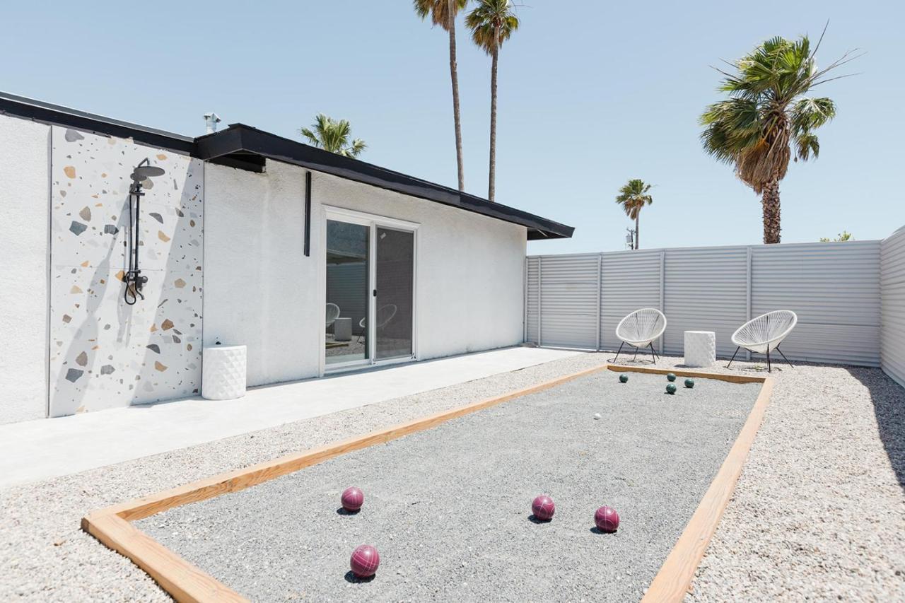 Palm Vista By Rather Be Properties Palm Springs Exterior photo